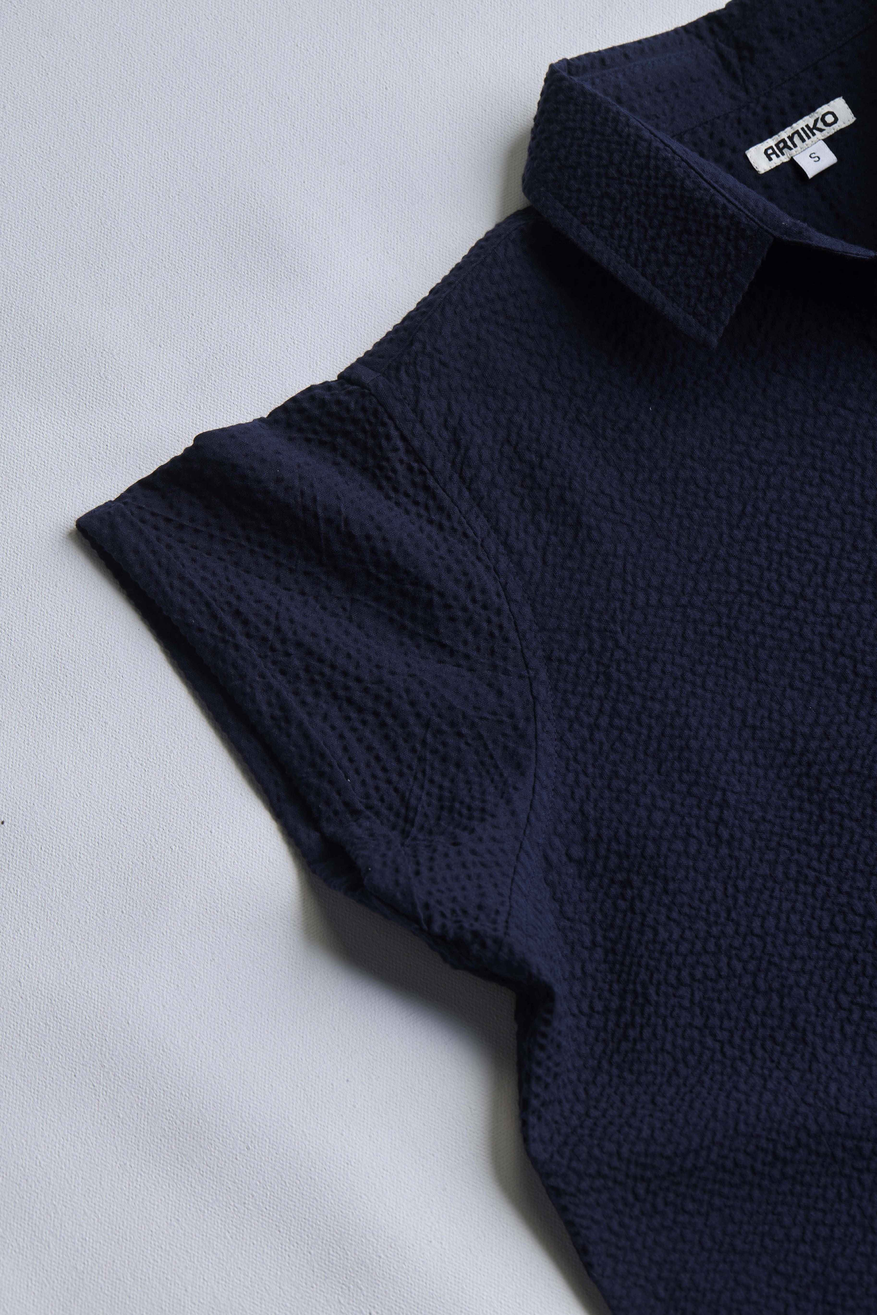arniko-shirts-jo-navy-seersucker-hemd-bio-baumwolle-damen image 4