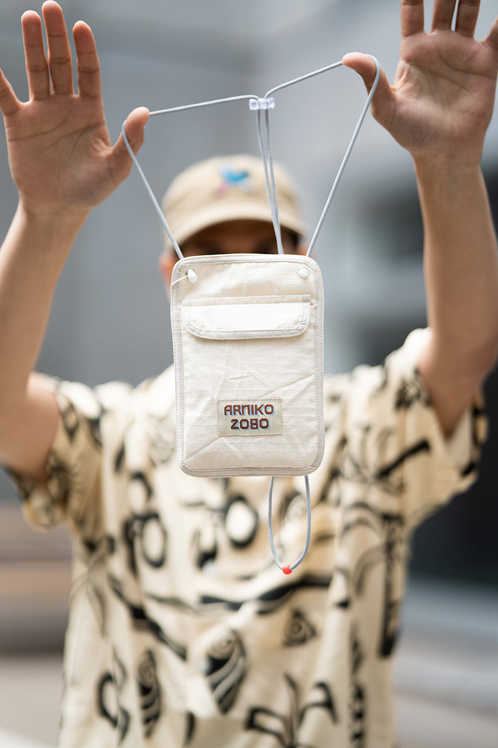 arniko-neck-pouch-umh-ngebeutel-off-white-baumwolle image 2