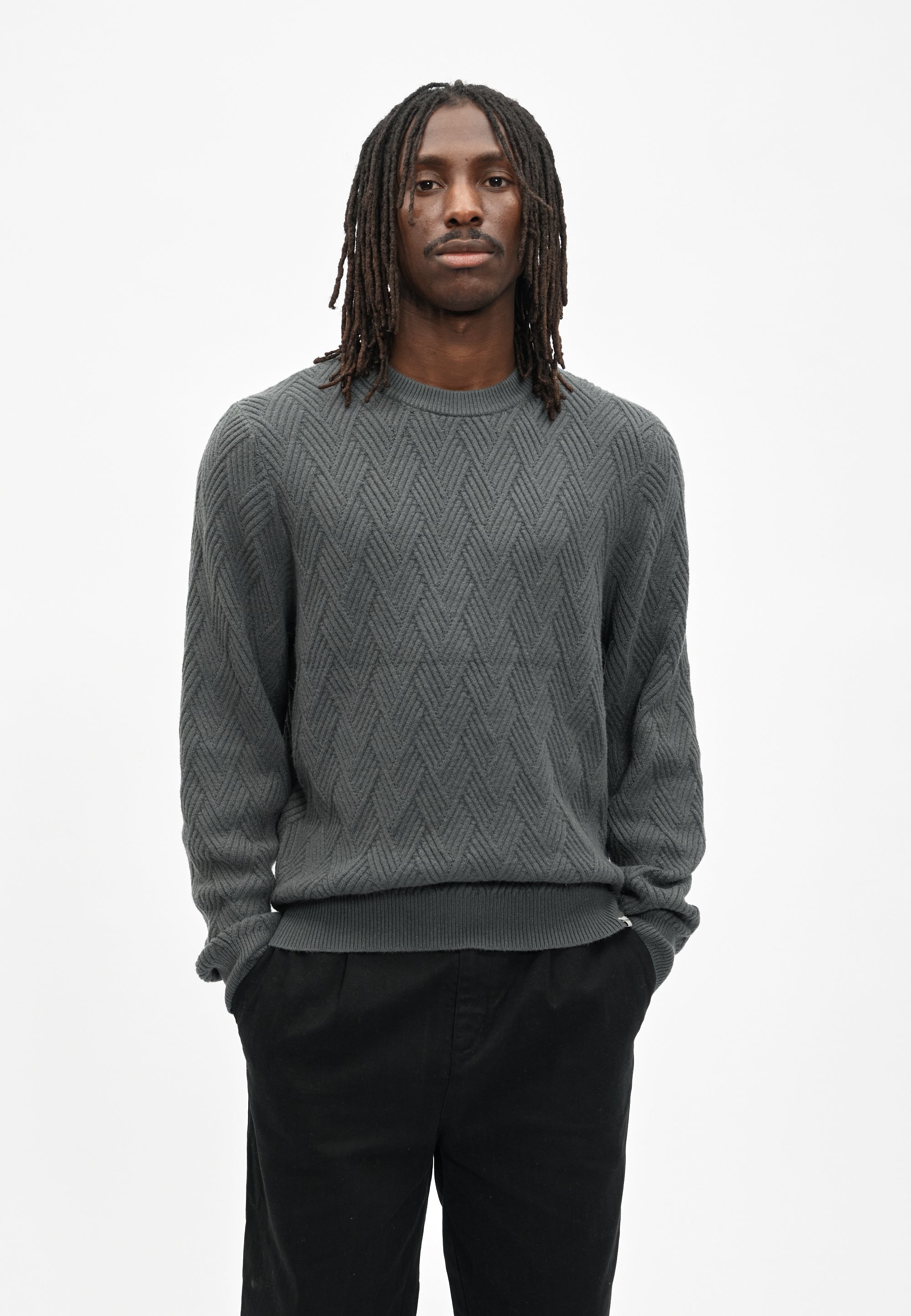 cleptomanicx-criss-cross-knit-strickpullover-viskose-mix image 2