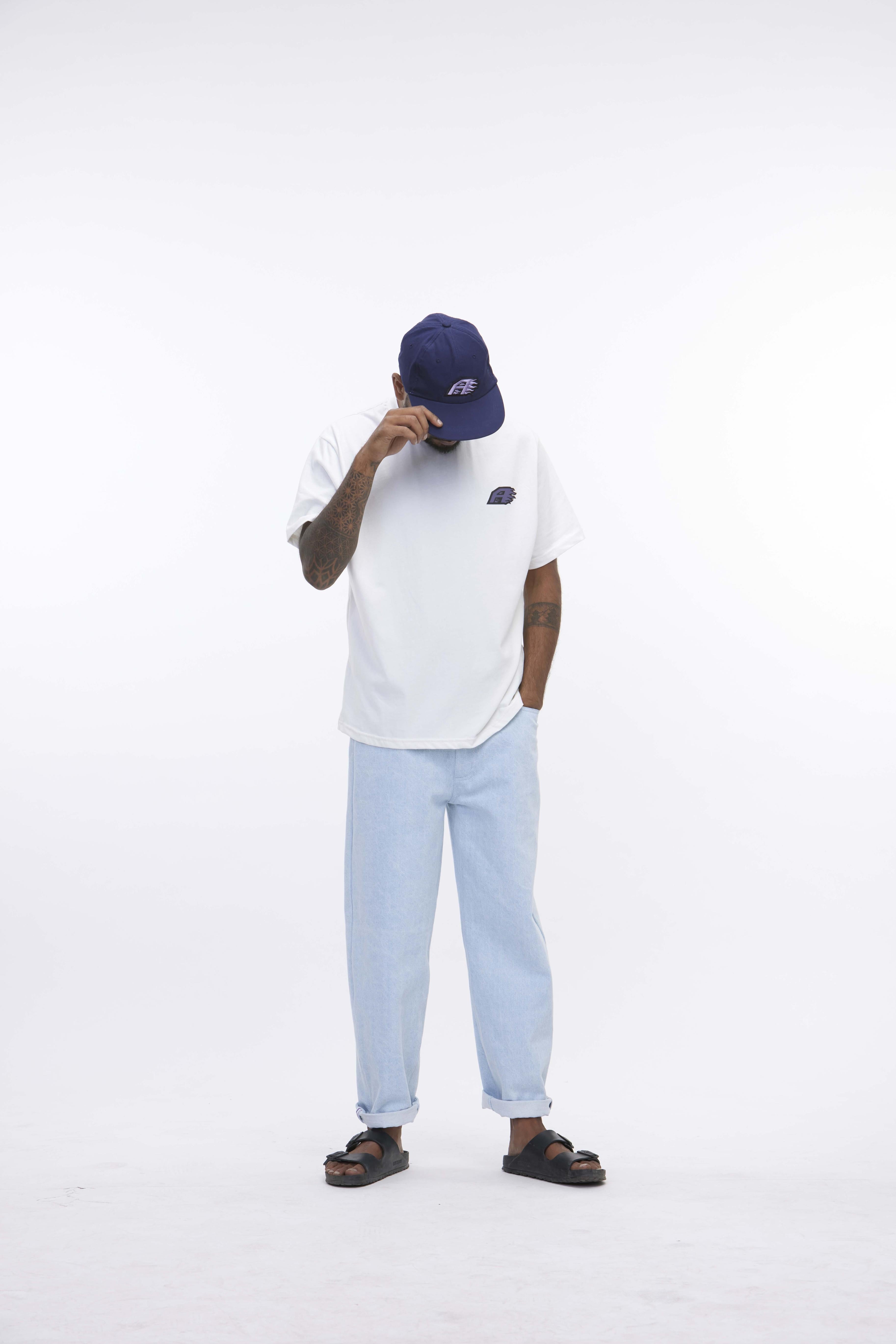 arniko-nigen-hose-light-blue-denim-aus-bio-baumwolle image 5