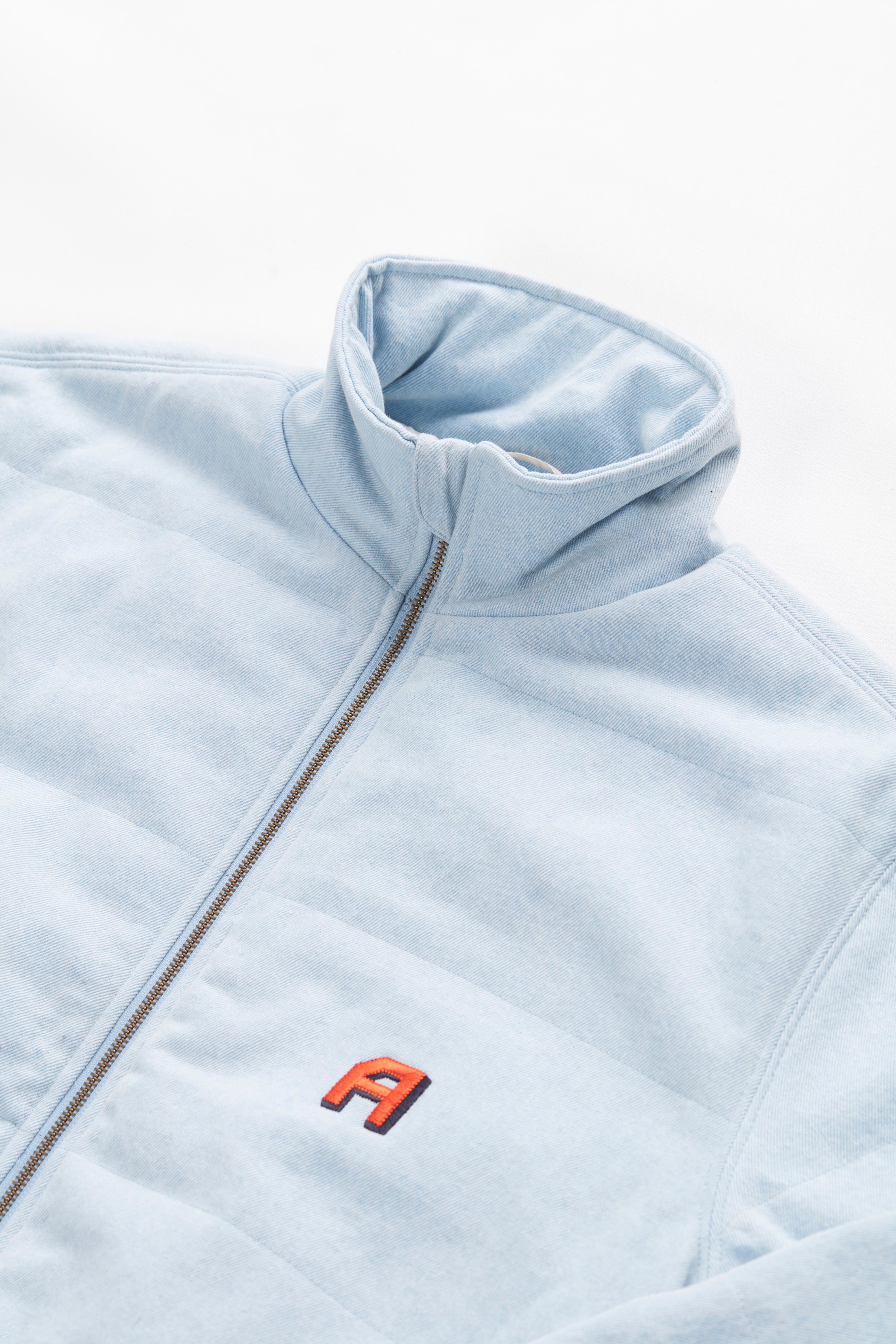 arniko-rubey-rara-light-blue-denim-jacke-hellblau-wattiert image 3