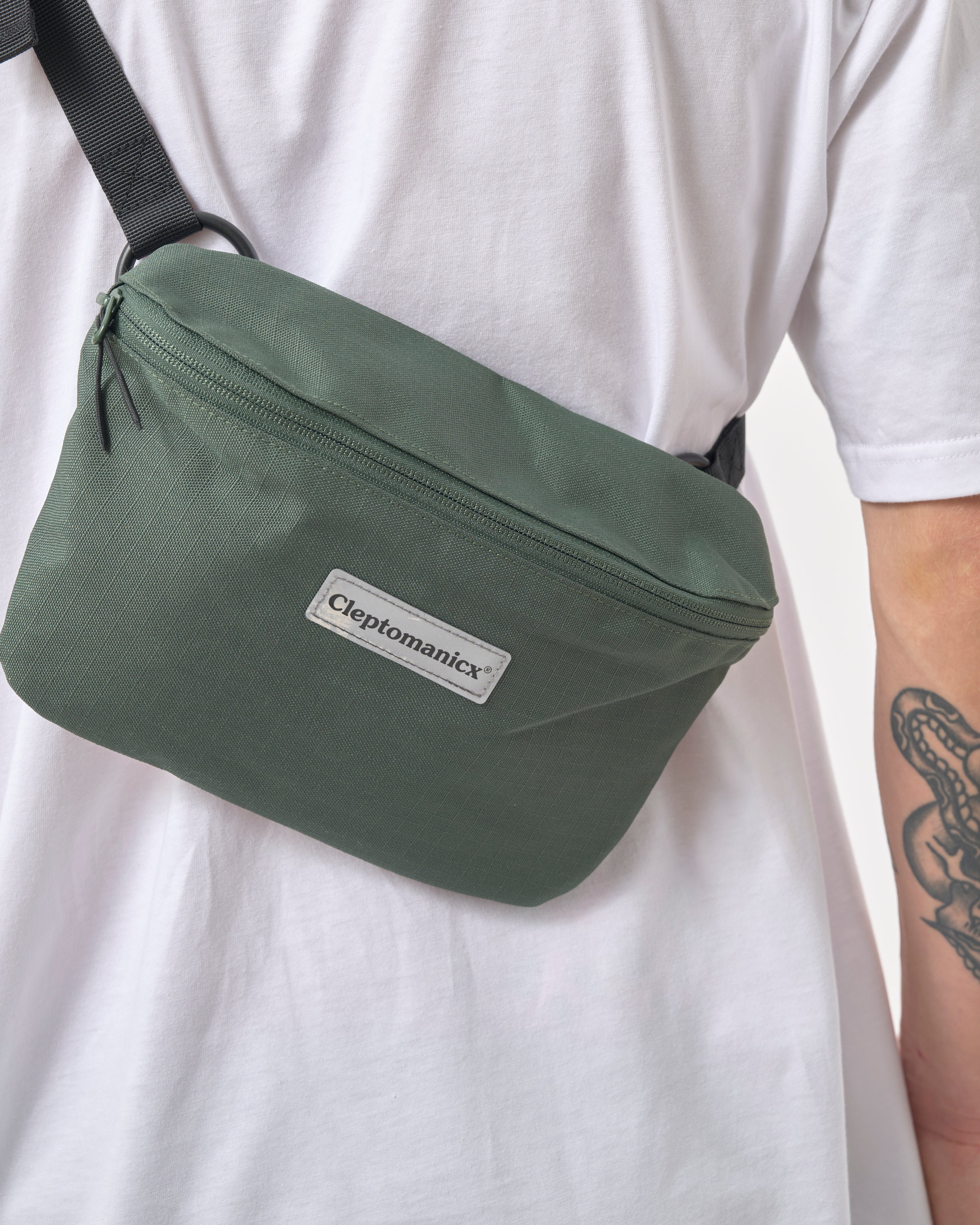 cleptomanicx-tap-classic-hipbag-h-fttasche-recycled-2-5l image 3