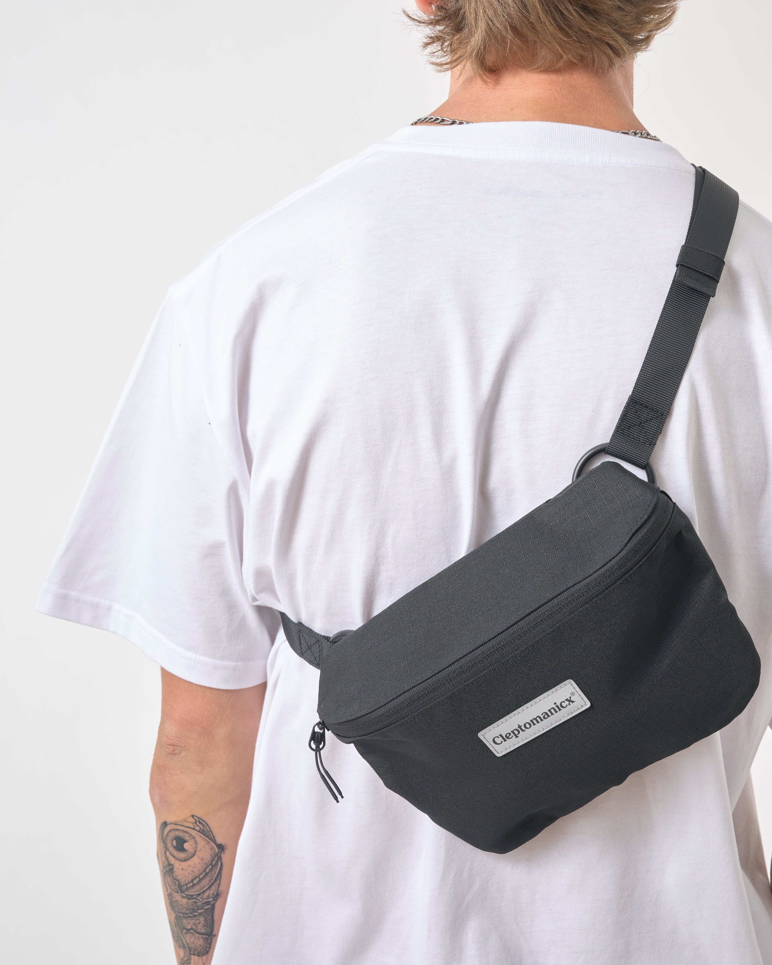 cleptomanicx-tap-classic-hipbag-bauchtasche-os-2-5l-polyester image 2