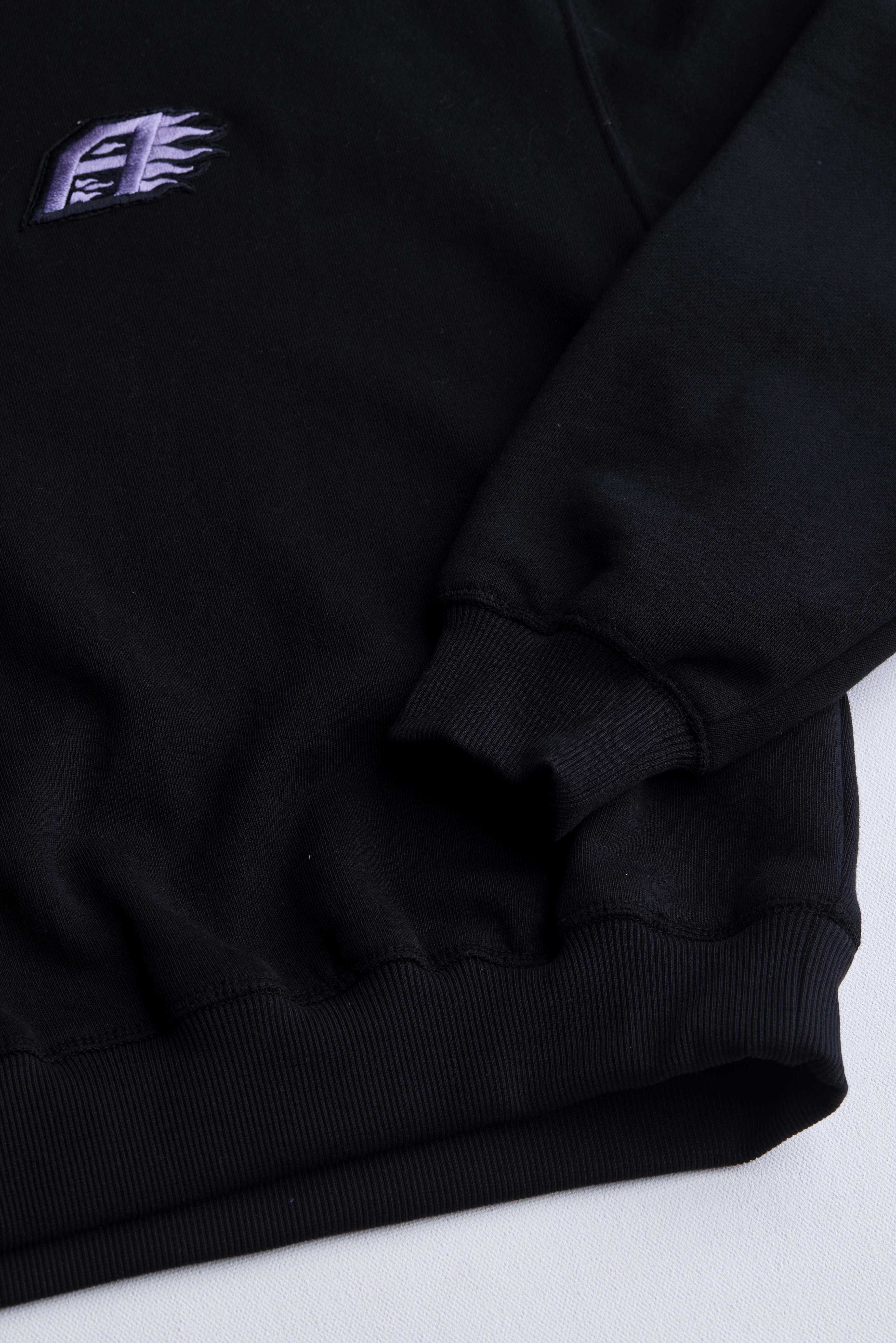 arniko-yama-black-sweater-schwarz-bio-baumwolle image 3