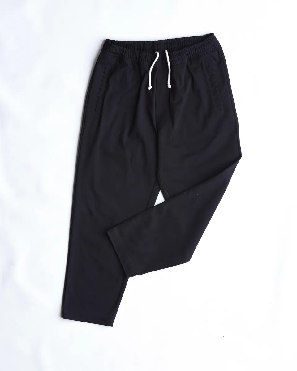 arniko-nigen-hose-black-twill-unisex-bio-baumwolle image 1