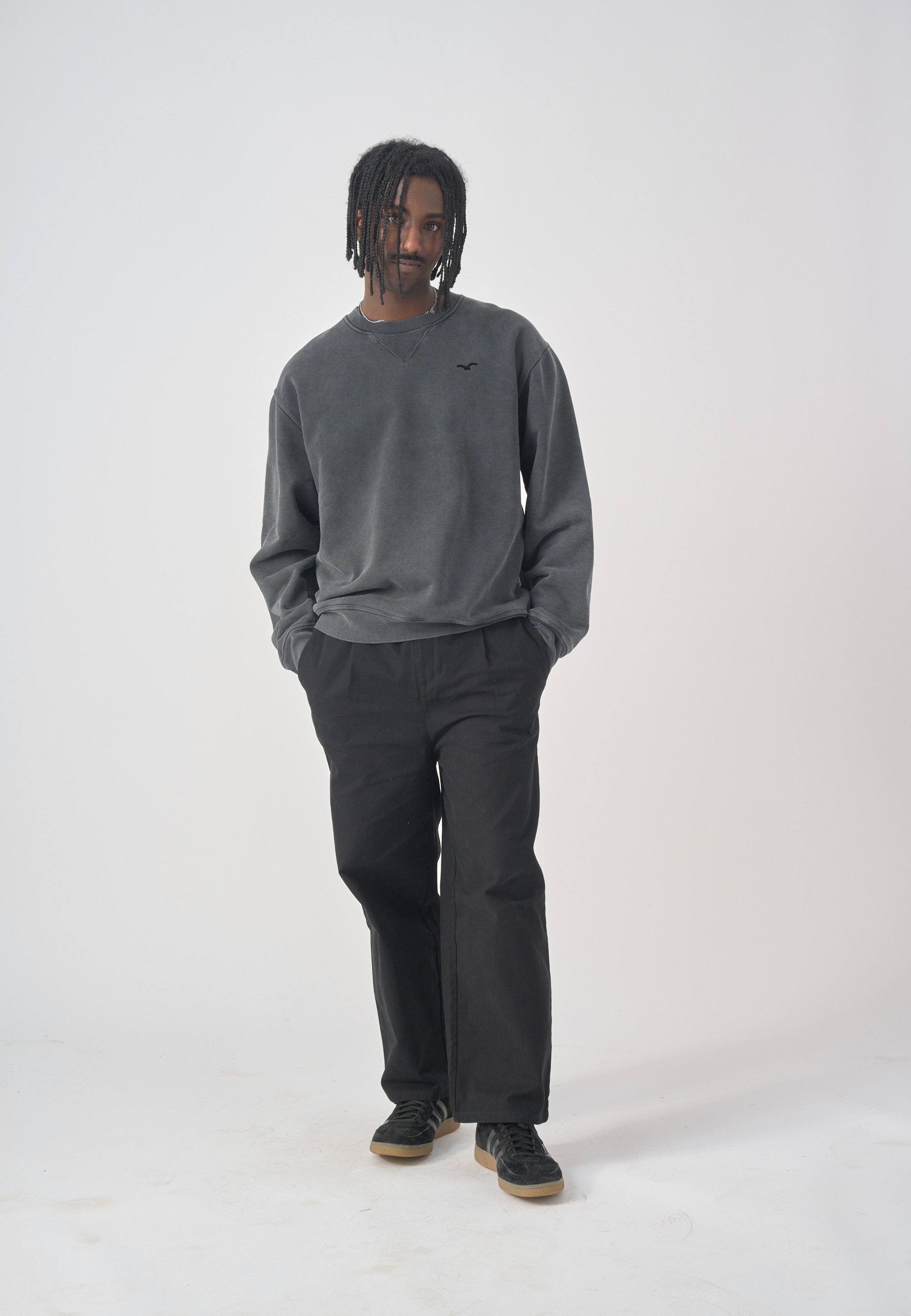 cleptomanicx-ligull-washed-boxy-crewneck-sweatshirt image 2