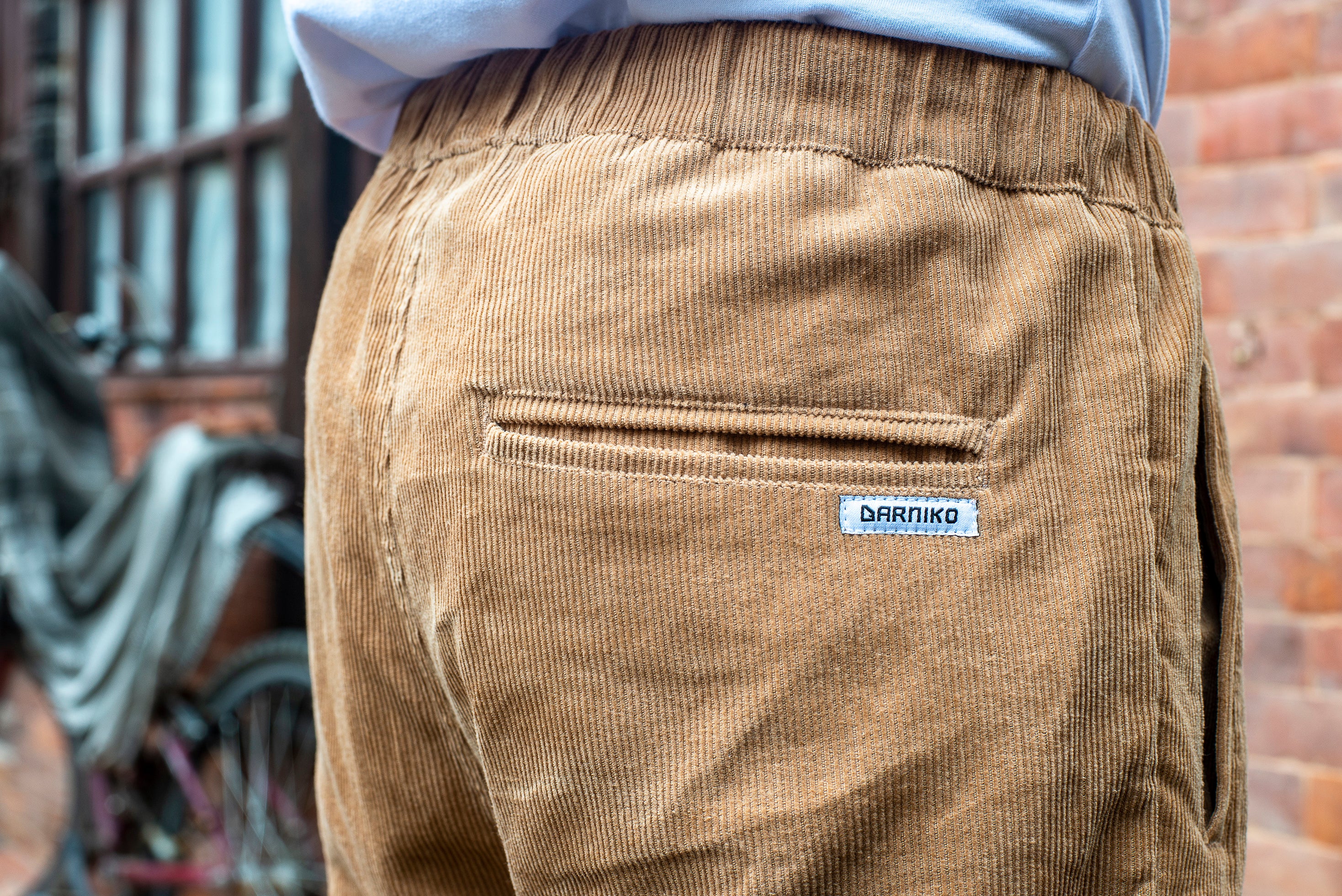 arniko-nigen-hose-camel-corduroy-unisex-baumwolle image 2