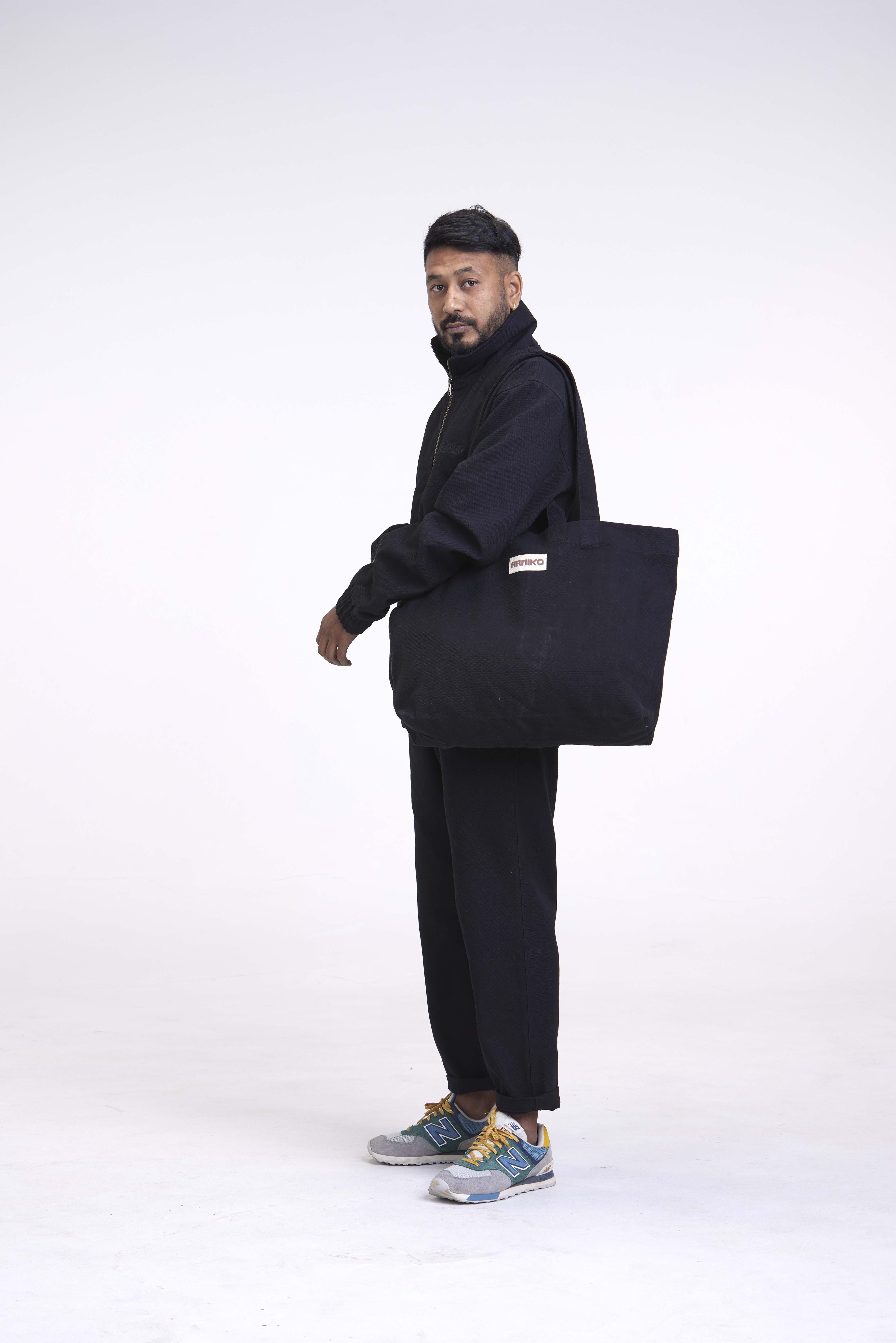 arniko-carrier-tasche-schwarz-canvas-bio-baumwolle image 3
