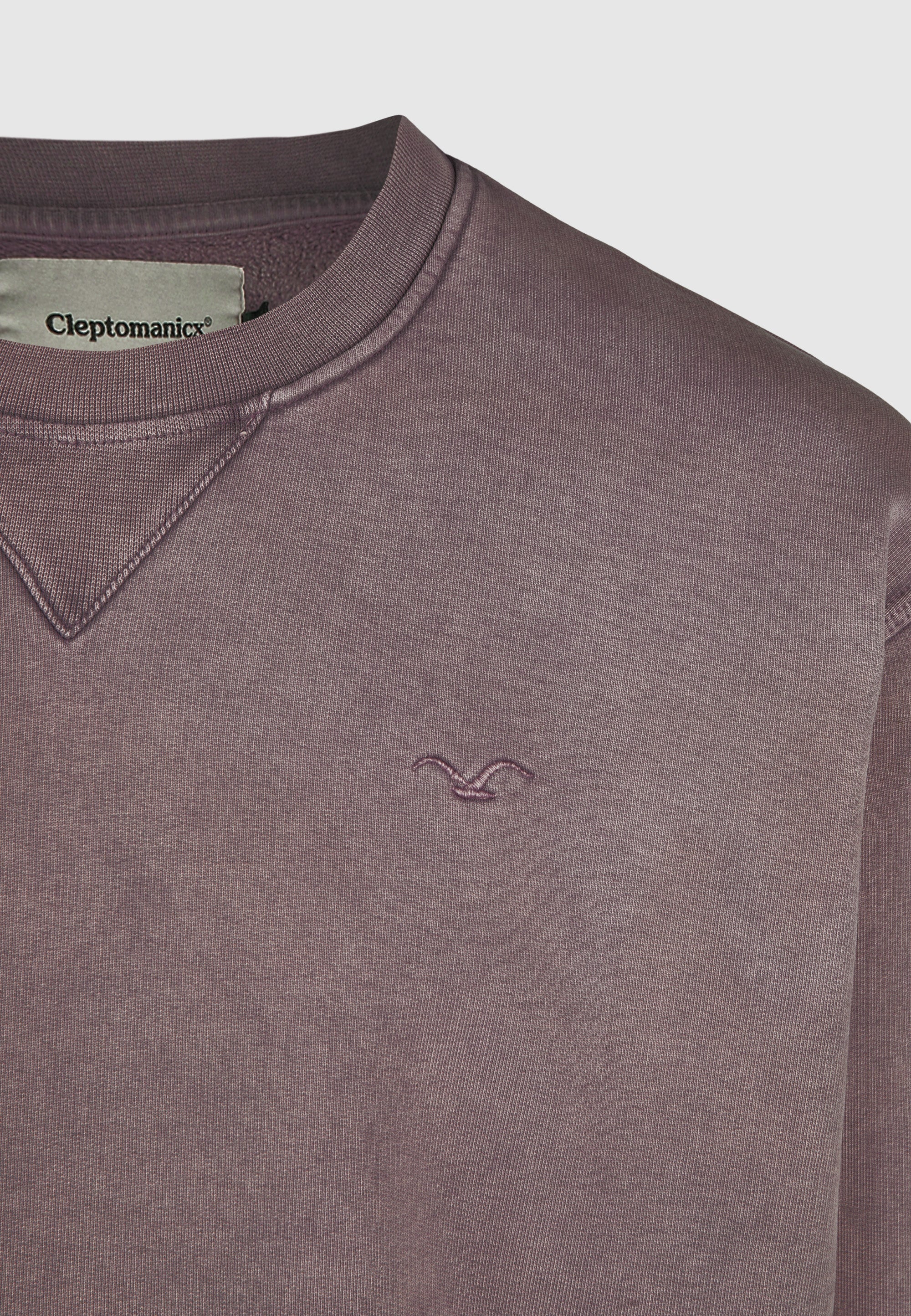 cleptomanicx-ligull-washed-boxy-crewneck-sweatshirt-bio-baumwolle image 6