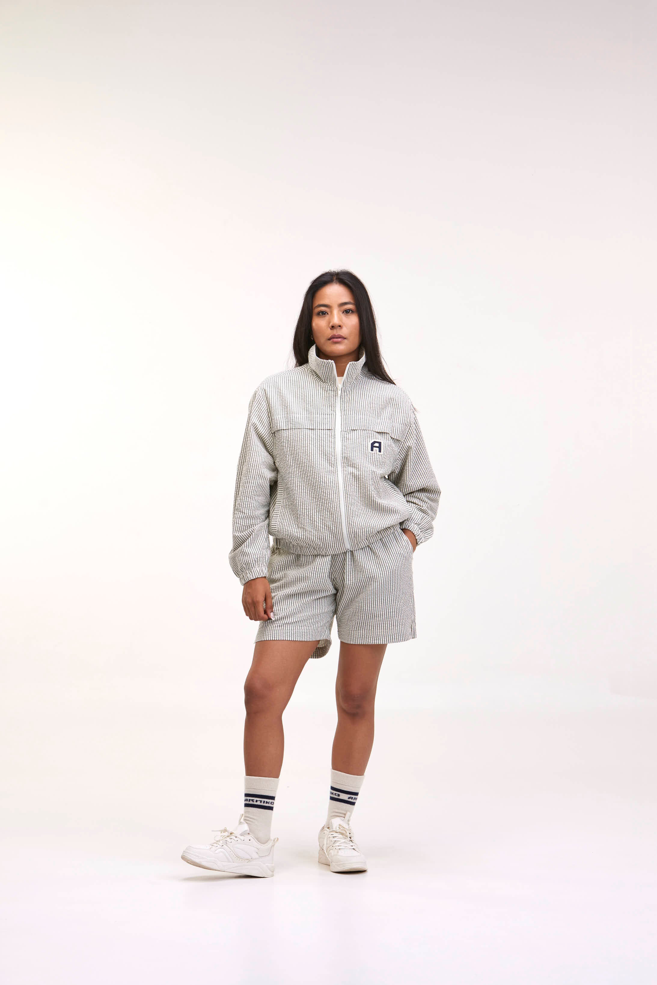 arniko-nannini-jacke-gr-n-wei-seersucker-damen-bio-baumwolle image 5