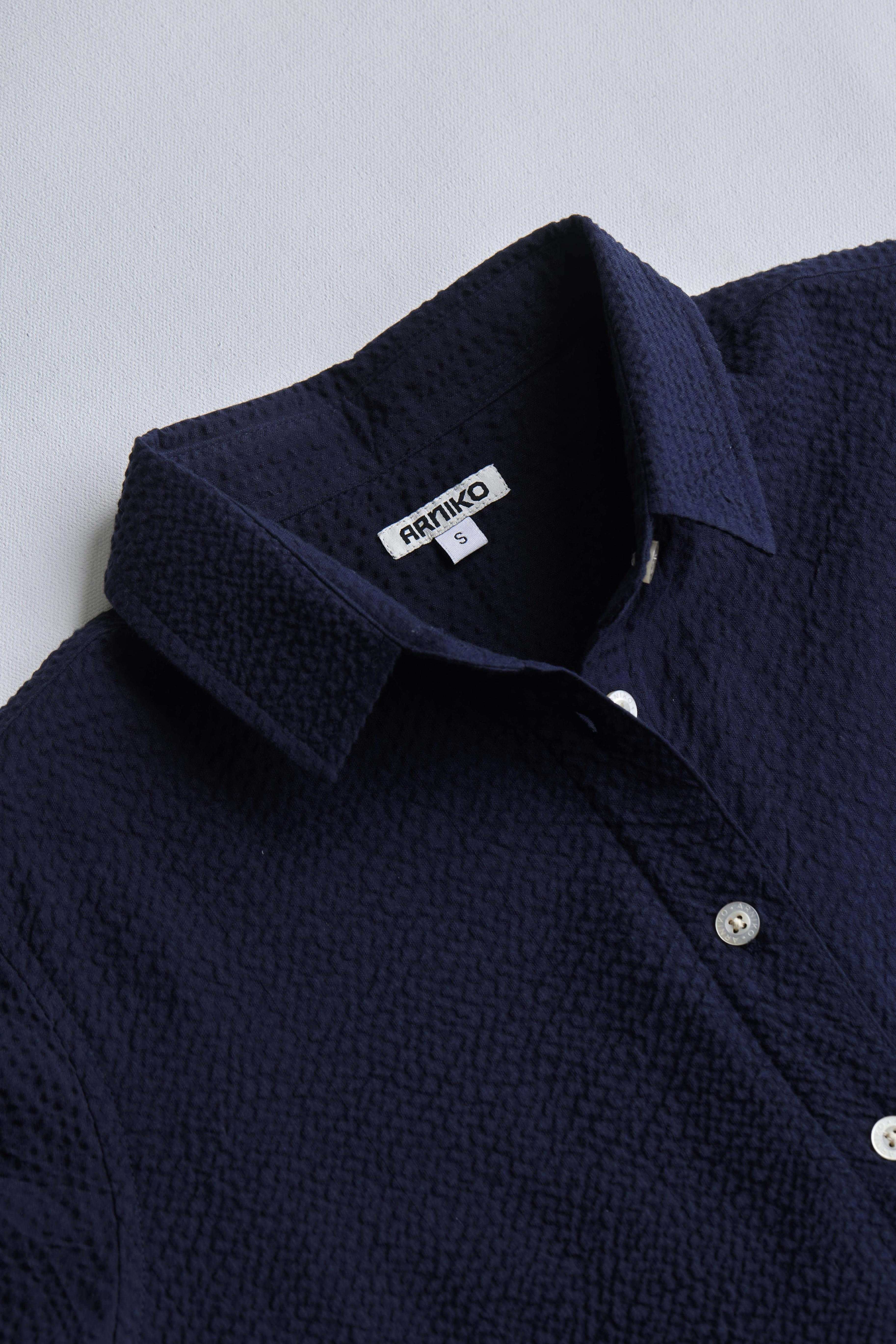 arniko-shirts-jo-navy-seersucker-hemd-bio-baumwolle-damen image 2