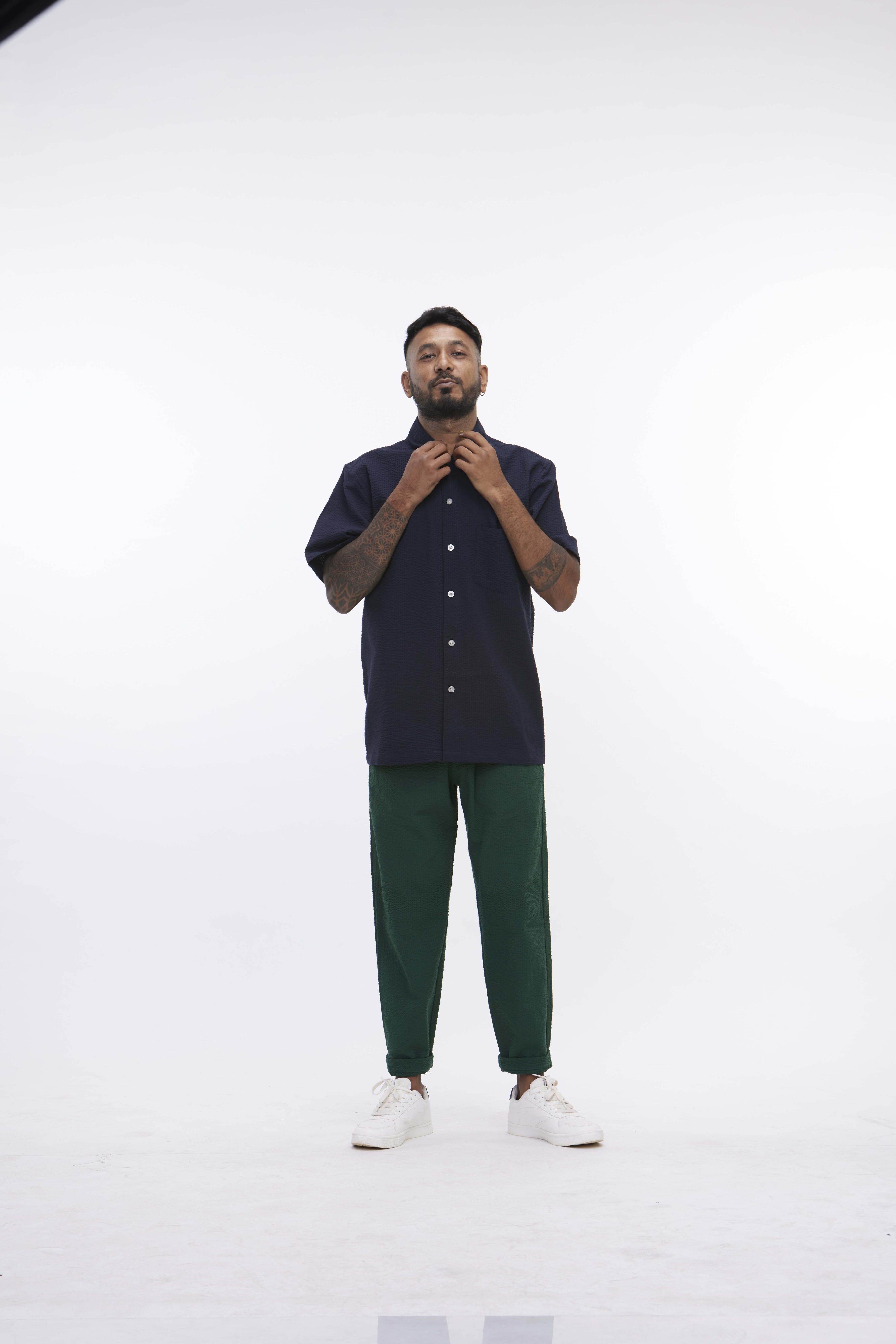 arniko-bobby-hemd-herren-navy-seersucker-bio-baumwolle image 6