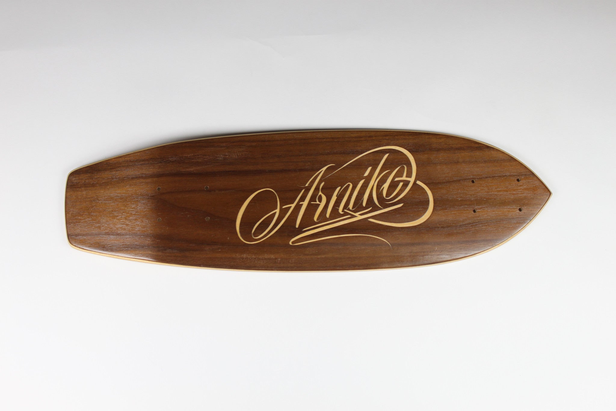 arniko-classic-deck-font-skateboard-67-cm image 2