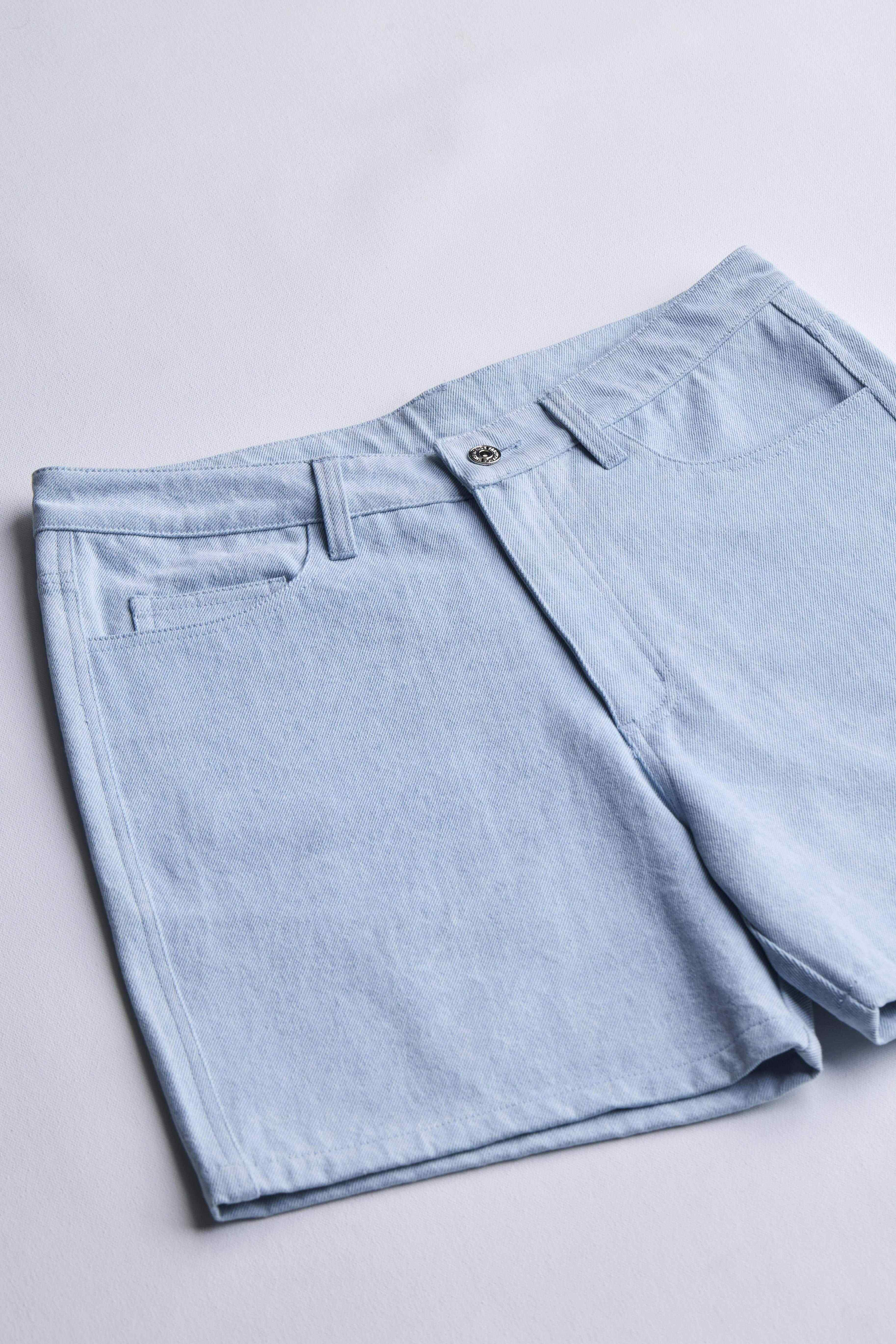 arniko-yama-shorts-light-blue-denim-bio-baumwolle image 2