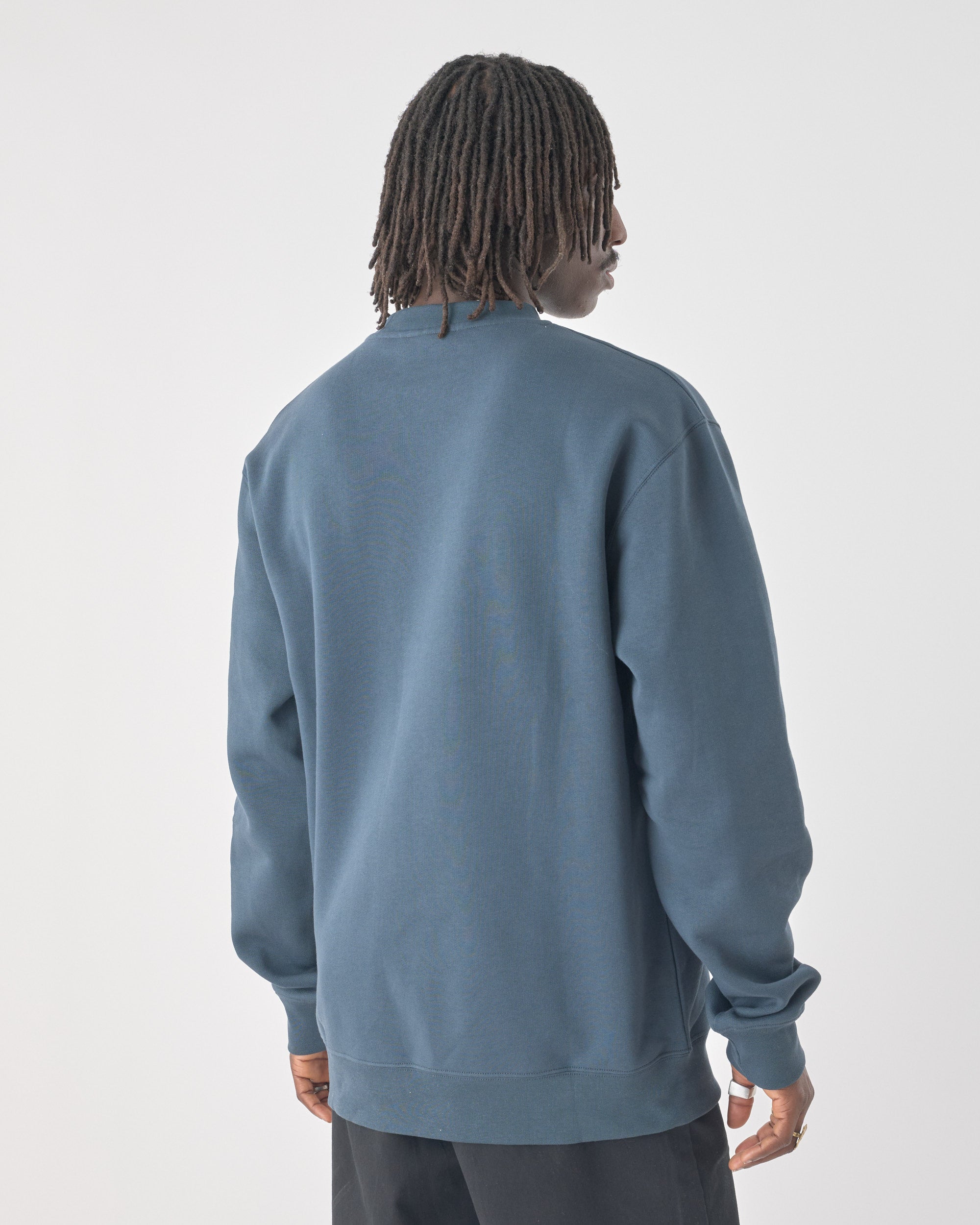 cleptomanicx-ligull-classic-crewneck-sweatshirt-bio-gr-m image 4