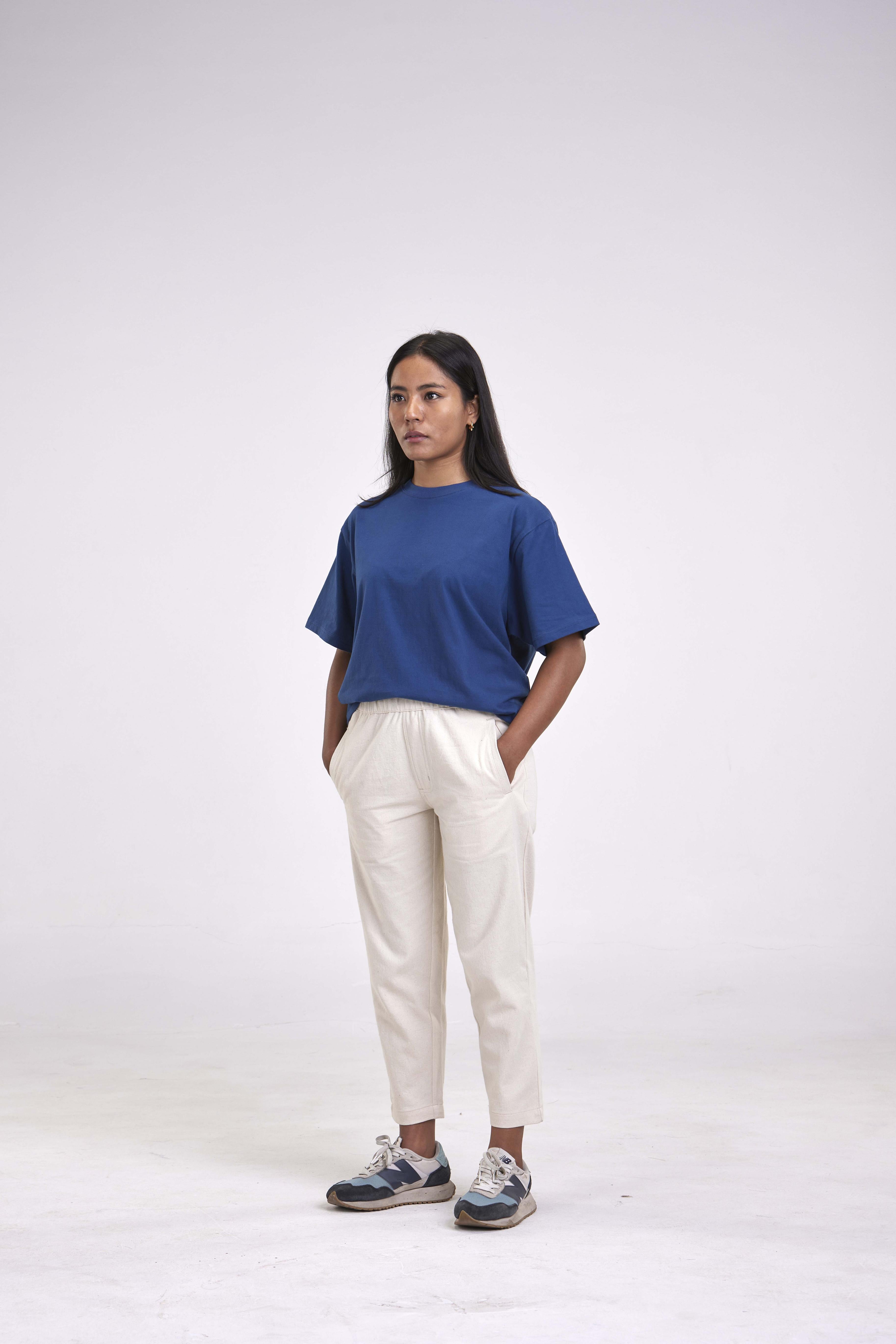 arniko-lisa-washed-blue-t-shirt-damen-lockerer-schnitt image 4