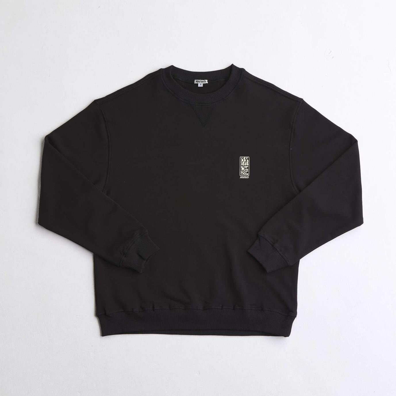arniko-mustang-black-sweater-herren-bio-baumwolle image 1