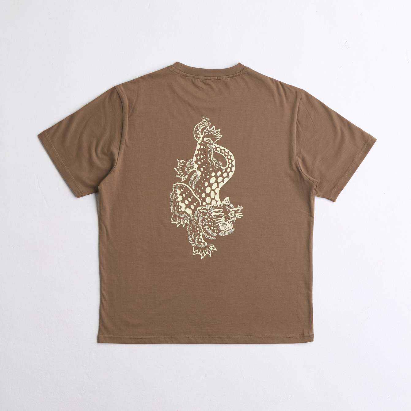 arniko-t-shirts-leopard-desert-t-shirt-bio-baumwolle image 2