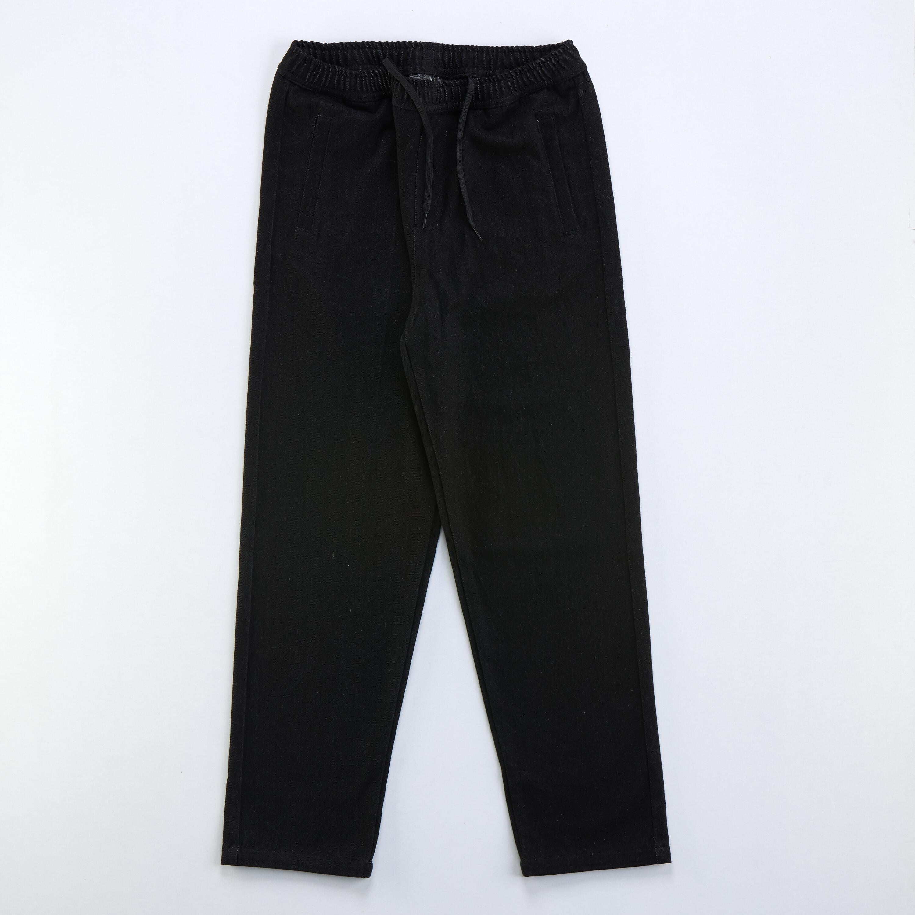 arniko-jin-hose-black-denim-bio-baumwolle image 1