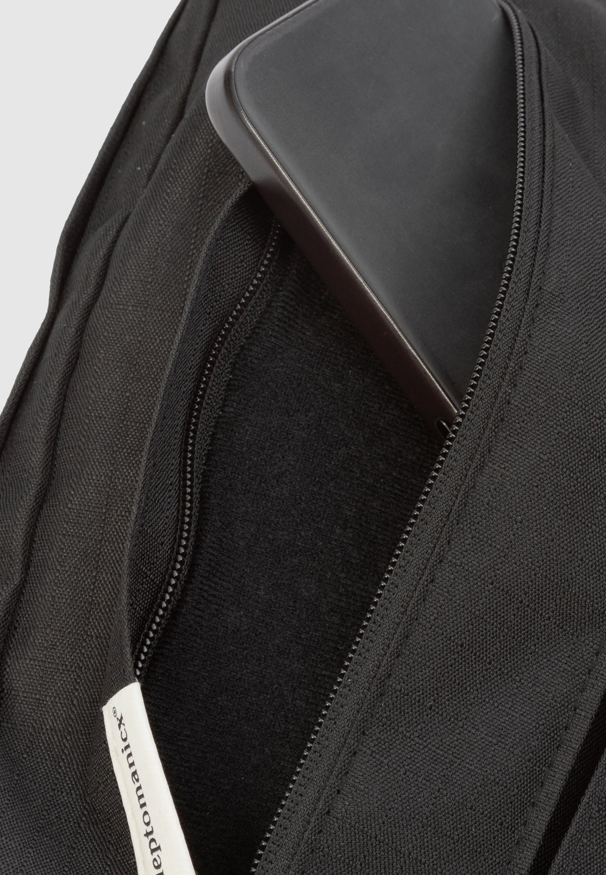cleptomanicx-tap-m-hipbag-bauchtasche-ripstop-2-5-l image 5