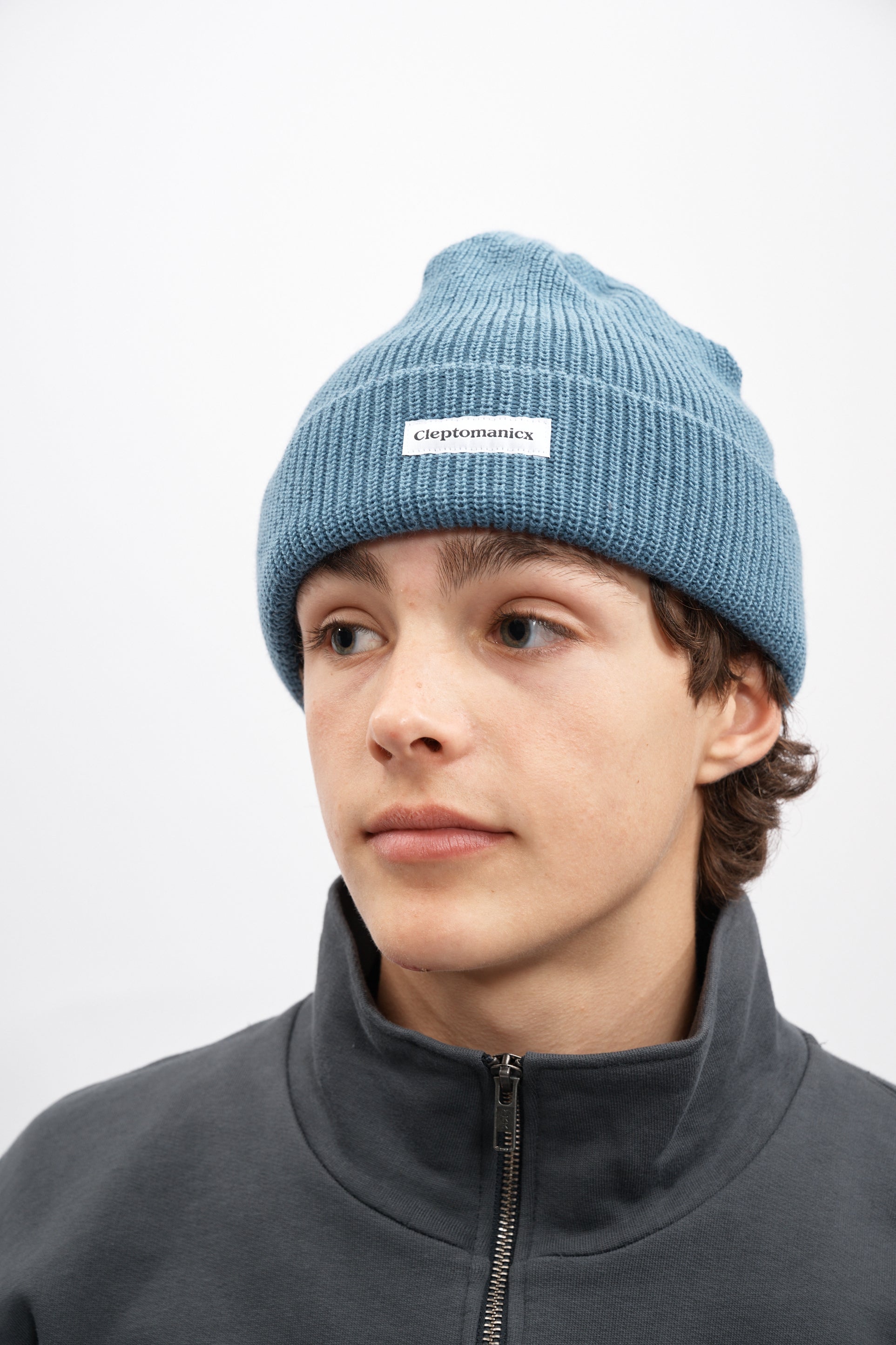 cleptomanicx-shortie-2-beanie-m-tze-os-fisherman image 2