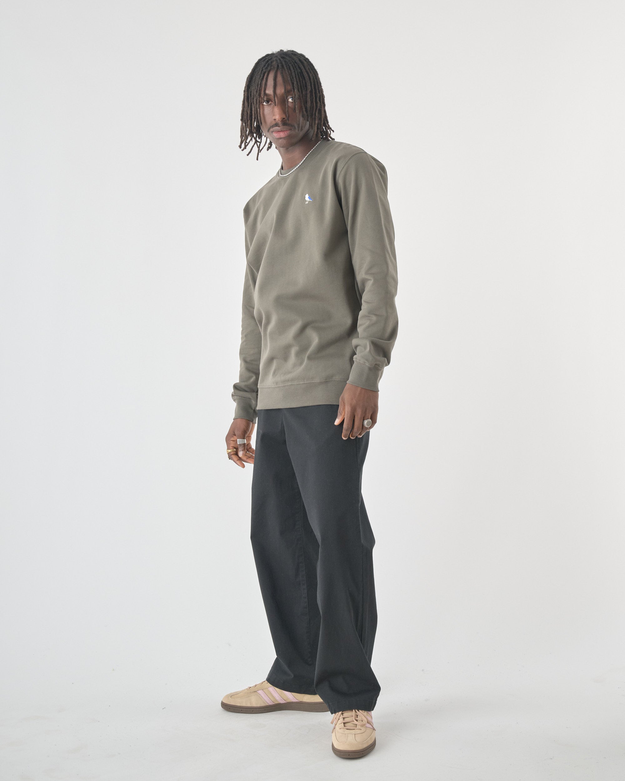 cleptomanicx-embro-gull-regular-crewneck-sweatshirt-bio image 2