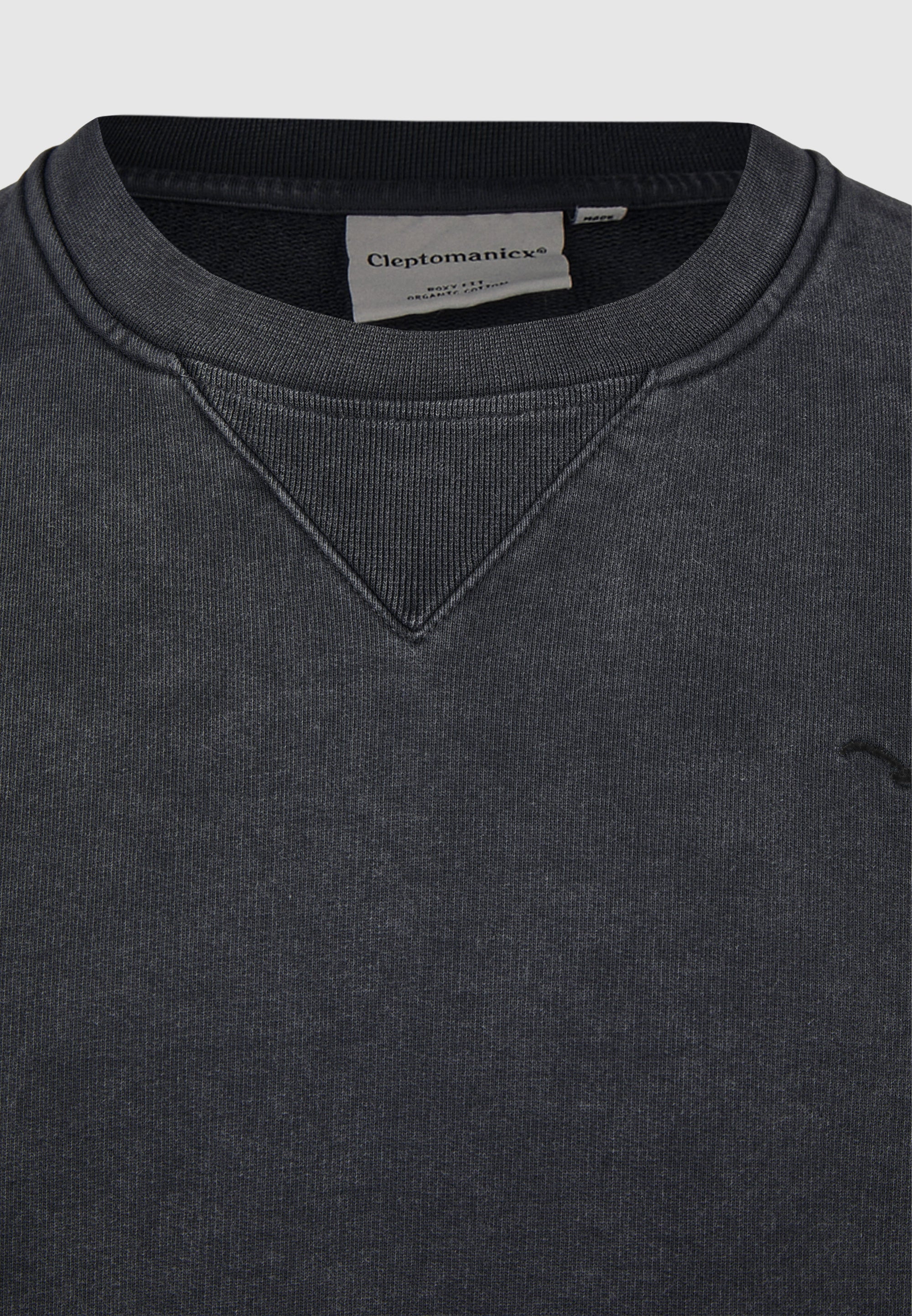 cleptomanicx-ligull-washed-boxy-crewneck-sweatshirt image 7