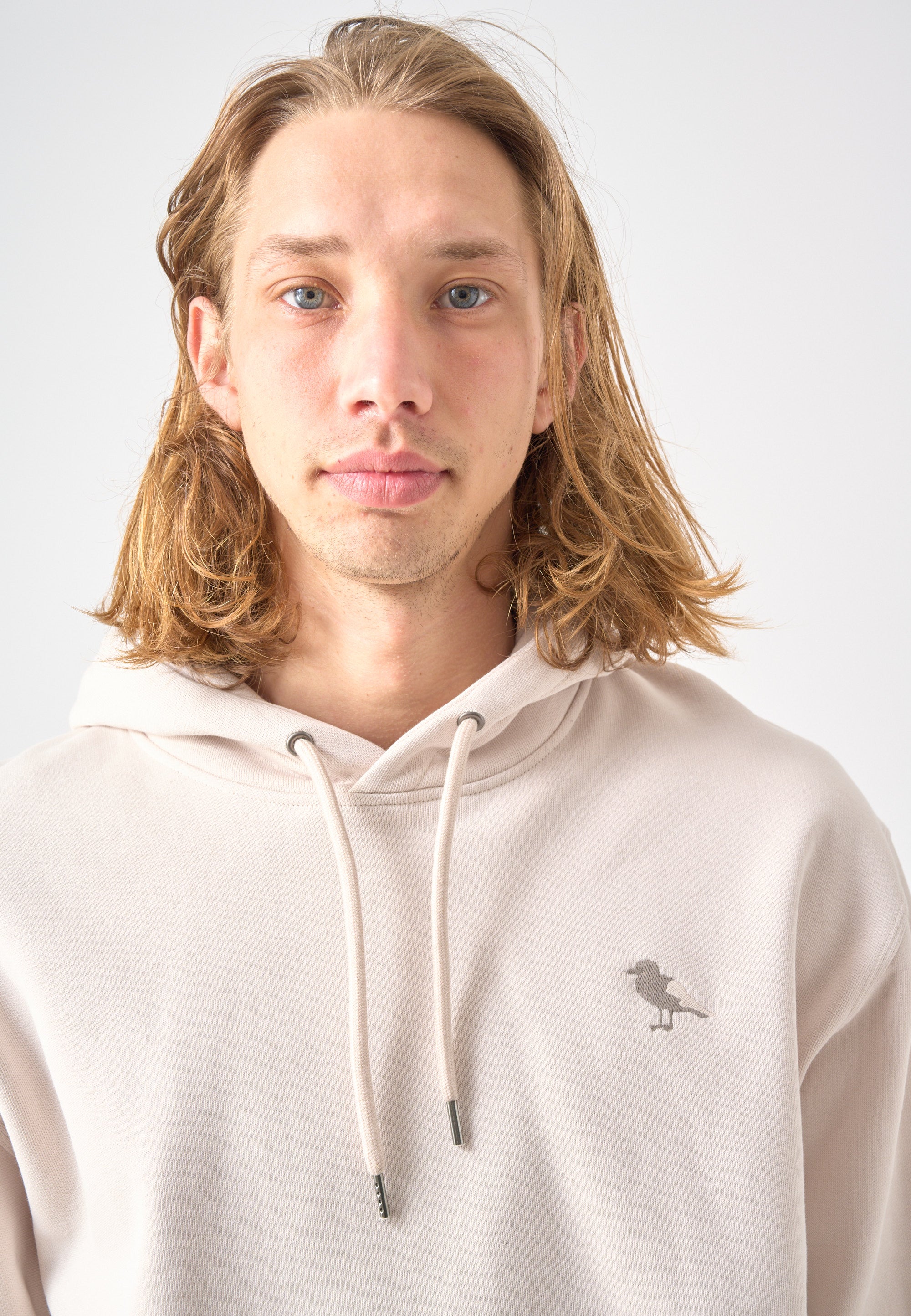 cleptomanicx-embro-gull-mono-hoodie-bio-baumwolle image 5