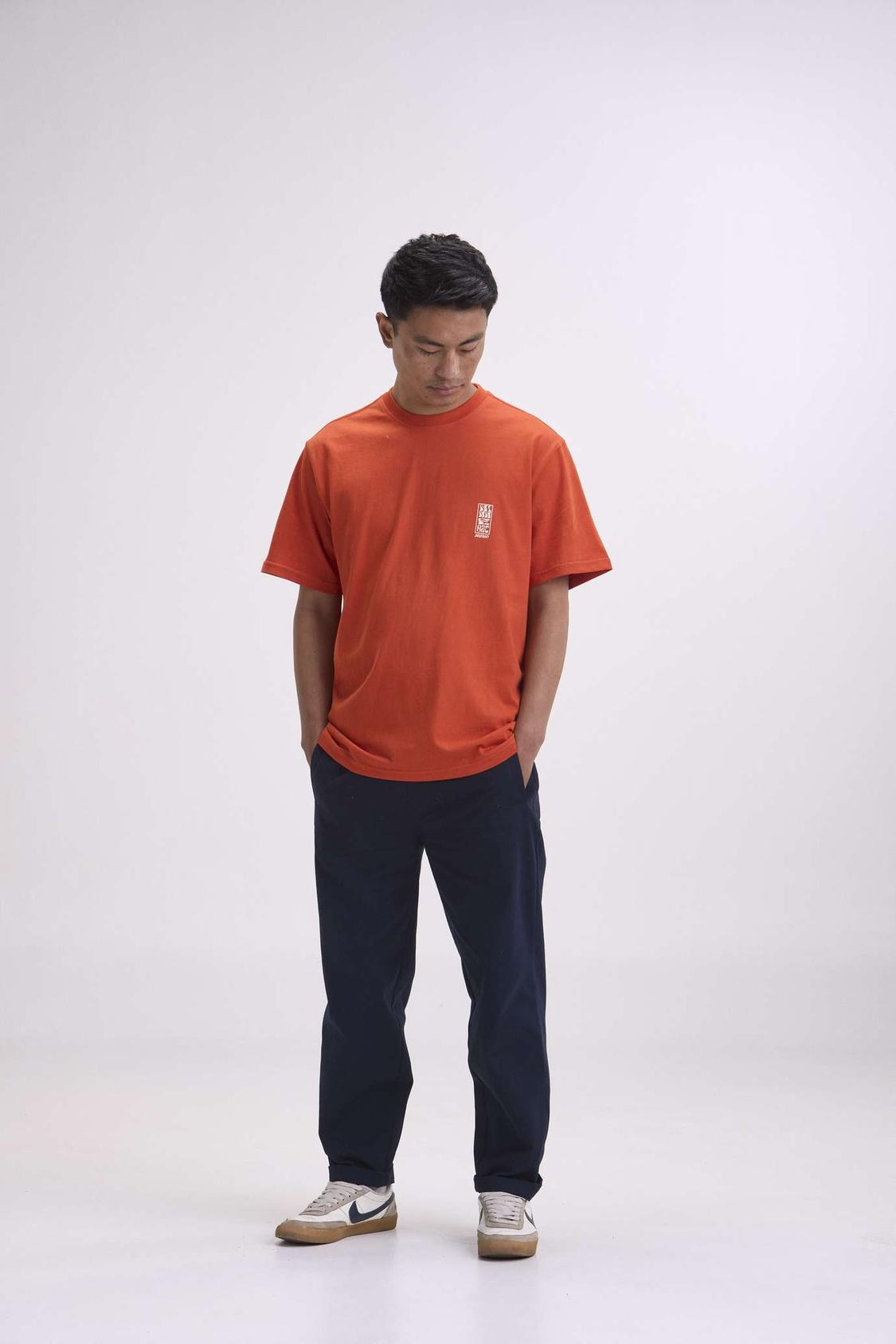 arniko-mustang-t-shirt-orange-bio-baumwolle-leopard image 3