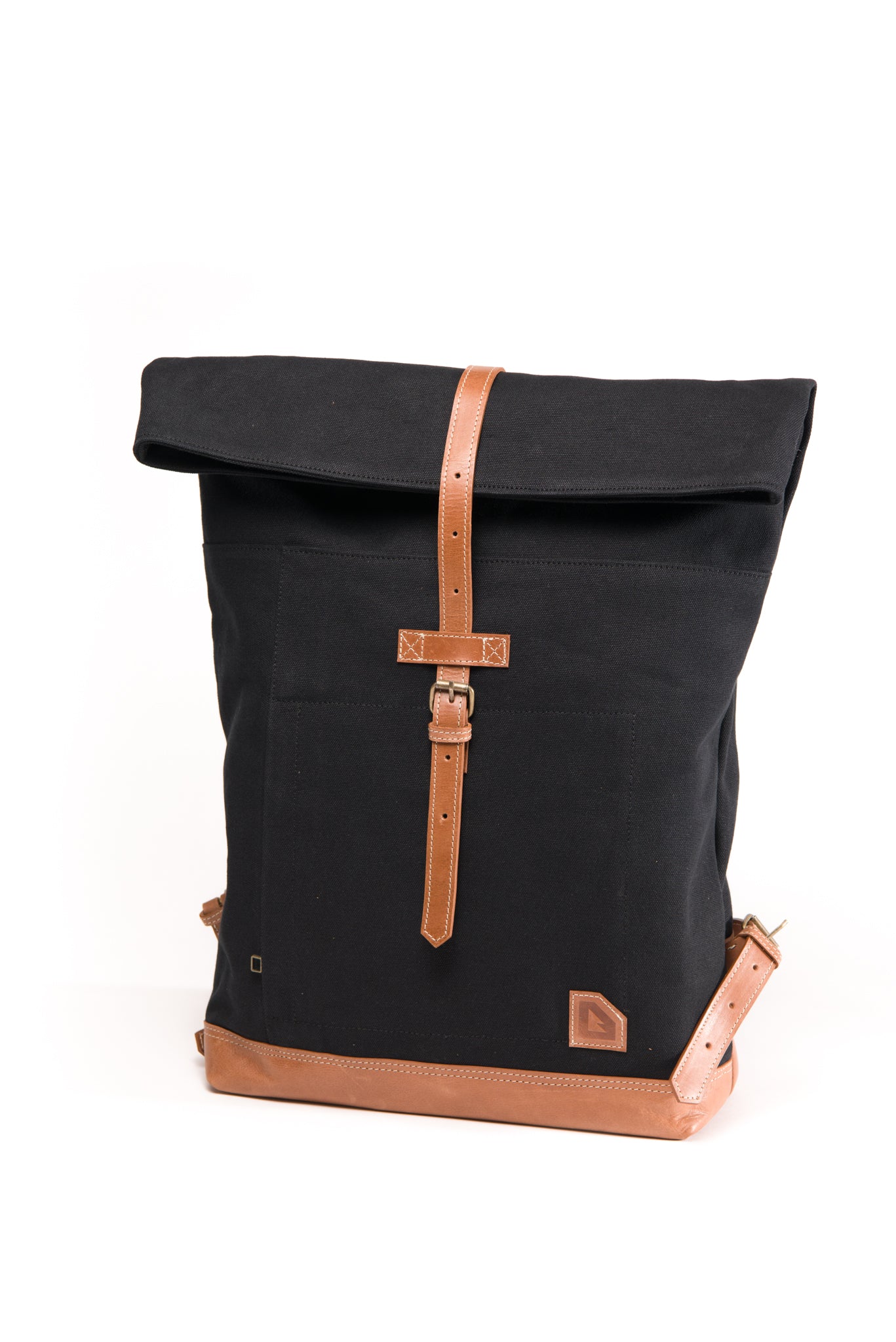 arniko-roll-up-rucksack-schwarz-laptop-15-zoll-canvas image 2