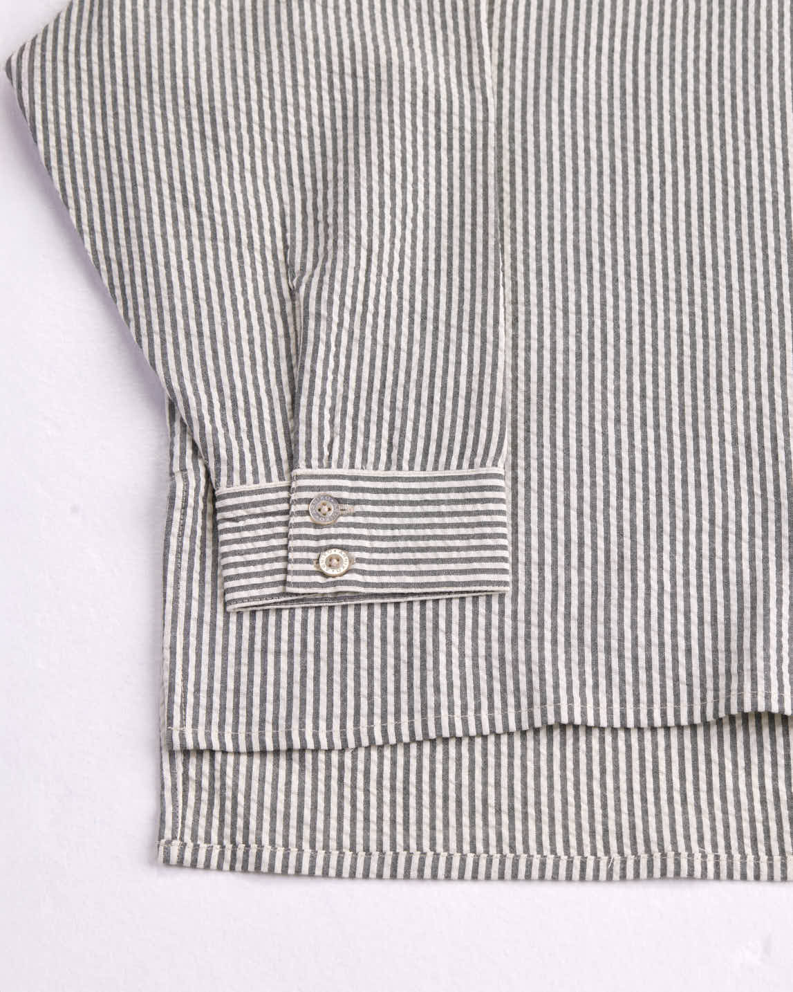 arniko-tahira-bluse-damen-gr-n-wei-seersucker image 3