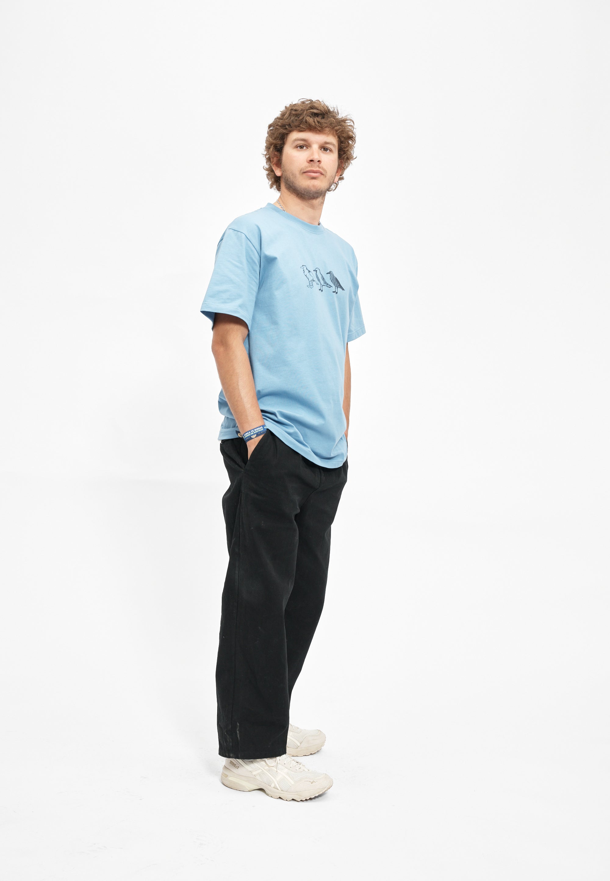 cleptomanicx-scribble-gull-graphic-t-shirt-bio image 3