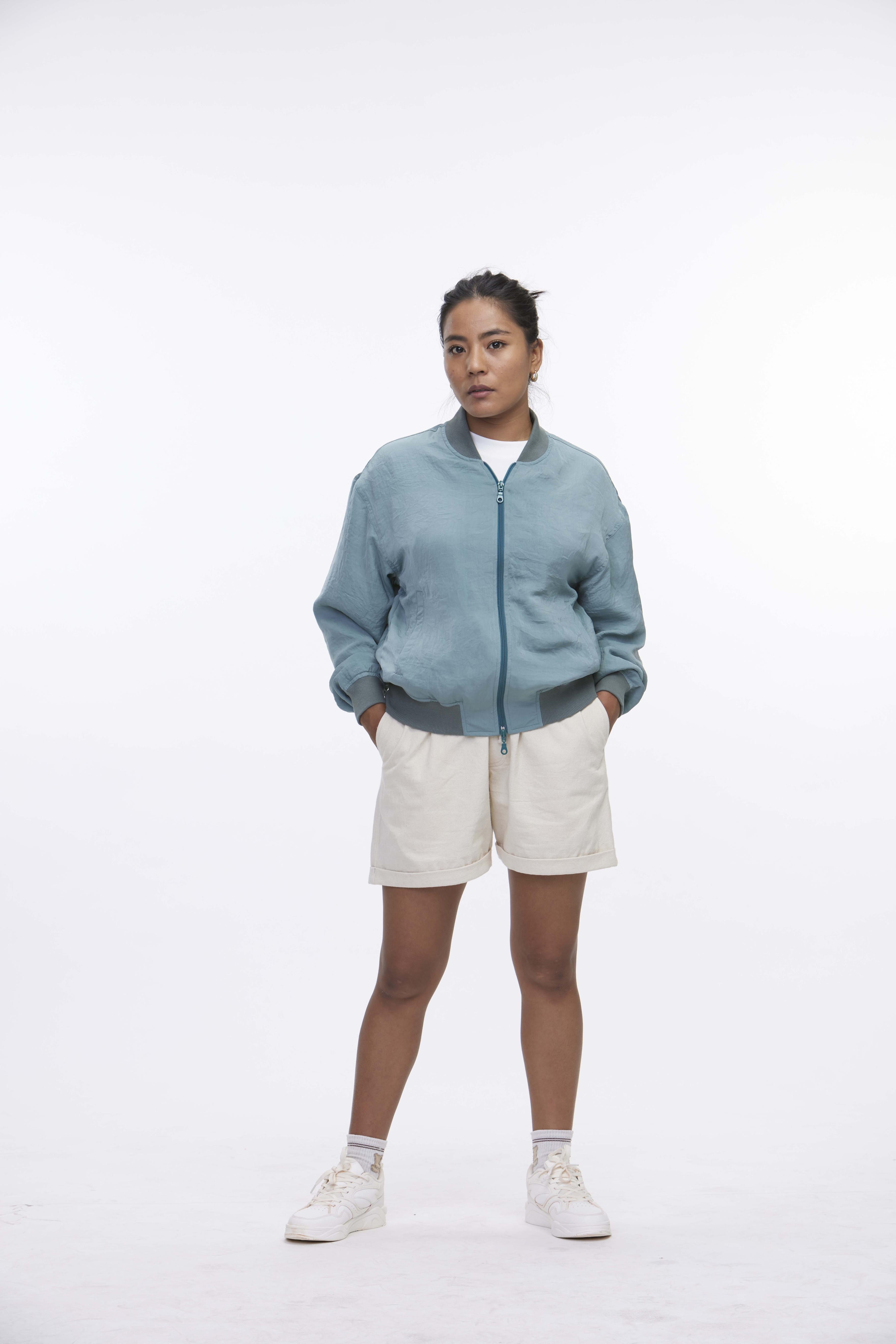 arniko-binam-green-satin-jacke-gr-n-satin image 6