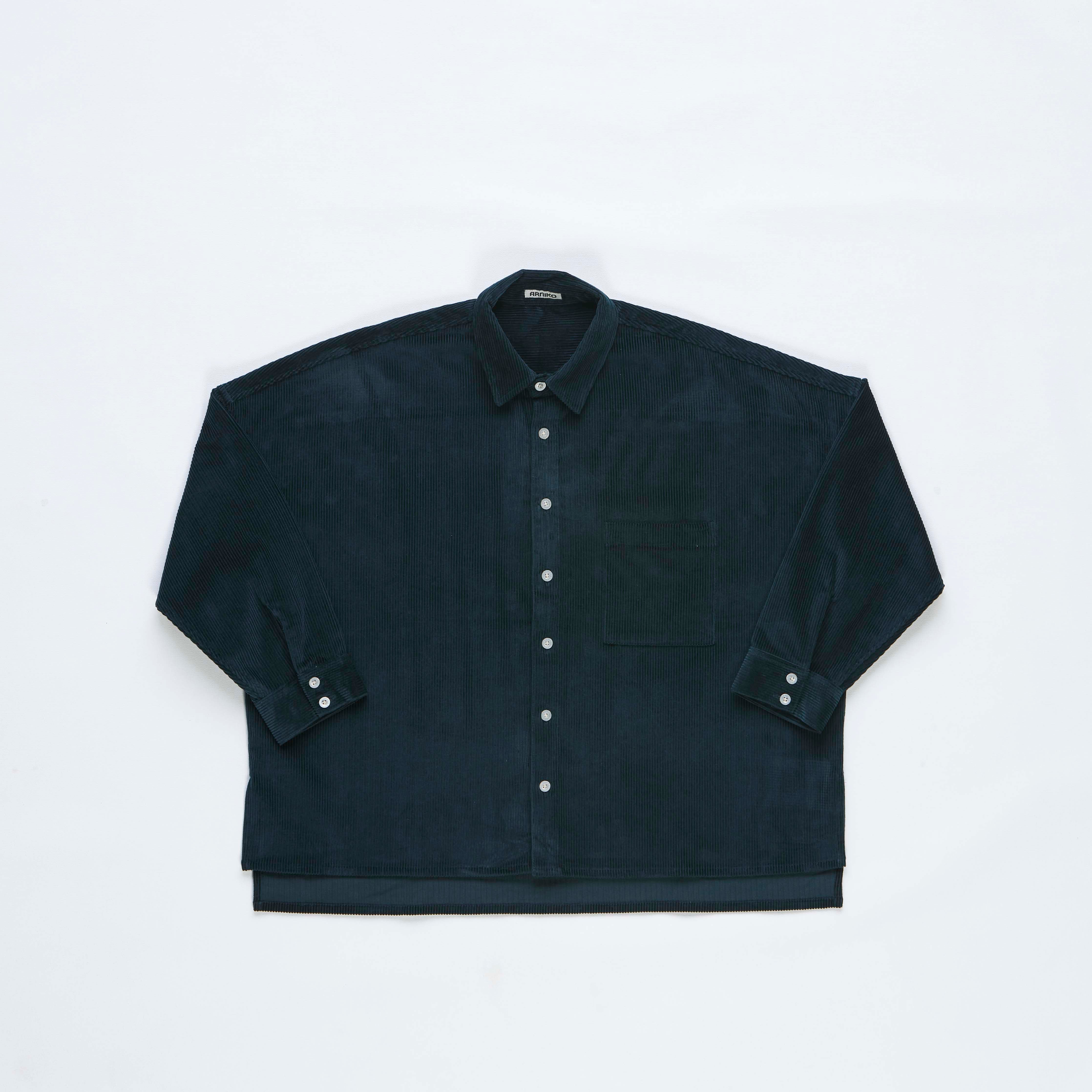 arniko-tahira-forest-hemd-damen-gr-n-cord-oversize image 1