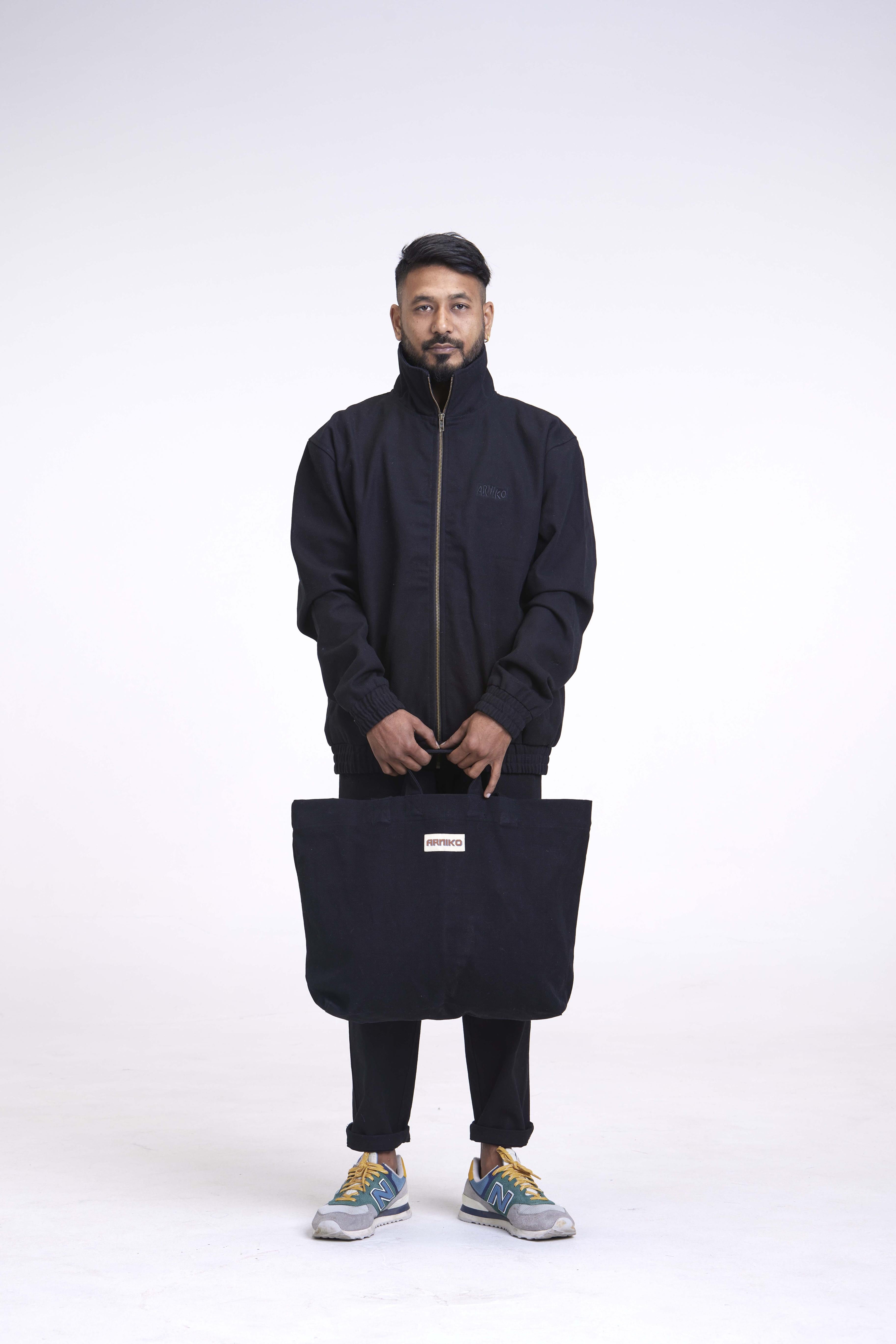 arniko-carrier-tasche-schwarz-canvas-bio-baumwolle image 1